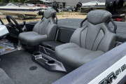 New 2025 Skeeter ZXR 21 SE Charcoal and White