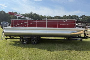 2026 Bennington 23SXL 22ft Pontoon Absolute Red